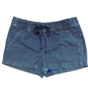 LOFT Blue & White Pin Striped Pull On Shorts Size M